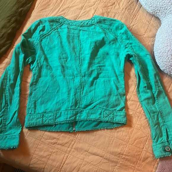 NWOT Michael Stars linen jean jacket - Picture 5 of 6